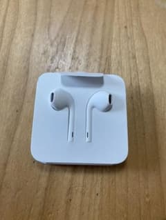 iPhone 純正イヤホン アップルのサムネイル