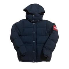 THE NORTH FACE ダウンジャケットのサムネイル