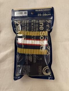 【沖縄ファミマ限定】琉球ゴールデンキングス ソックス 新品未開封 25-28cmのサムネイル