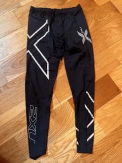 2XU コンプレッションタイツ メンズ Sサイズ ブラックのサムネイル