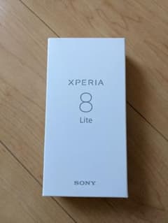 Xperia 8 Lite ブラック 64 GB UQ mobileのサムネイル