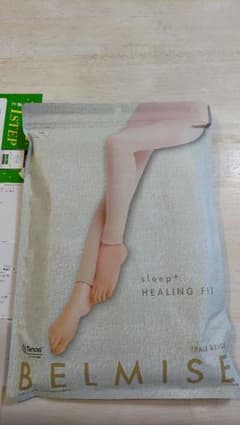 新作☆ベルミスパジャマレギンスsleep+ HEALING FIT Mサイズのサムネイル