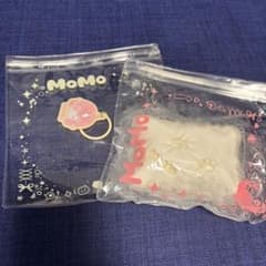 MoMo スクイーズ 肉球枕のサムネイル