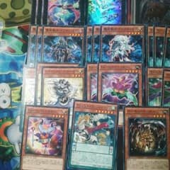 遊戯王  マジェスペクターデッキのサムネイル