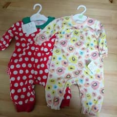 新品未使用♬　ベビー服セット！のサムネイル