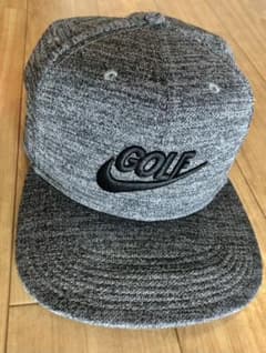 ナイキ　NIKE  ナイキゴルフ　キャップのサムネイル