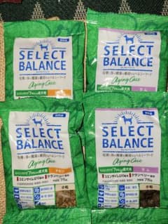 SELECT BALANCE エイジングケア 7歳以上 成犬用 お試し品4袋のサムネイル