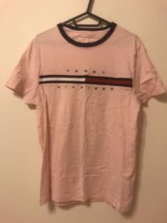 【夏物処分セール】 TOMMY HILFIGER ピンク Tシャツのサムネイル