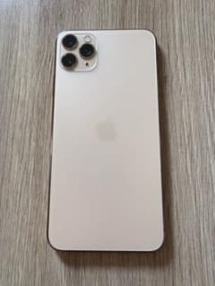【iPhone 11 Pro Max 256GB ゴールド】本体＋フィルム付き♪のサムネイル