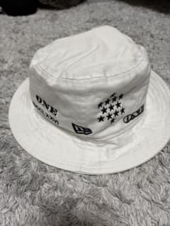 New Era バケットハット ホワイト 刺繍のサムネイル