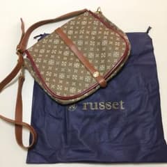 russetのショルダーバッグのサムネイル