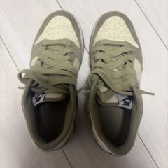 Nike スエードスニーカー ベージュ/オリーブのサムネイル