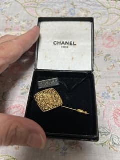 【最終お値下】CHANEL ヴィンテージ　菱形ゴールピンブローチ 最終お値下】CHANEL ヴィンテージ 菱形ゴールピンブローチ - メルカリ