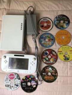WiiU本体　ゲームソフト9本　ケーブル　ソフトケースのサムネイル