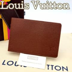 極美品 Louis Vuitton ルイヴィトン タイガ レザー パスケース - メルカリ