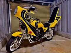 XJR400 4hm xjr400バイク車体ロケットカウル　ワルツ機械のサムネイル