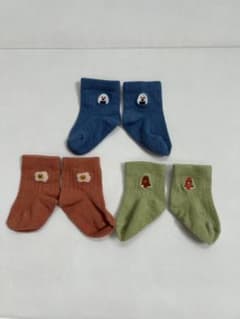 ベビー靴下 3足セット ワンポイント 刺繍 9-14cmのサムネイル
