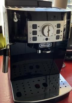 DeLonghi マグニフィカS 全自動コーヒーマシン エスプレッソマシンのサムネイル