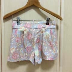 花柄ショーパンのサムネイル