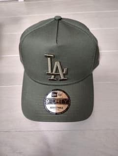NEW ERA LA 限定カラー 9FORTY A-Frame カーキ色のサムネイル