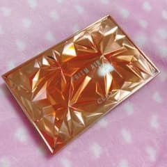 CLIO クリオ　プリズムエアー　アイシャドウパレットのサムネイル