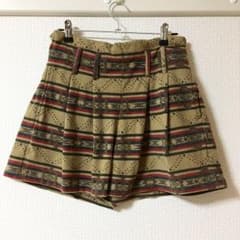アステカ柄ショートパンツのサムネイル