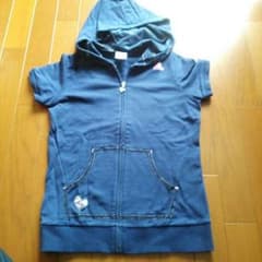 半袖パーカーのサムネイル