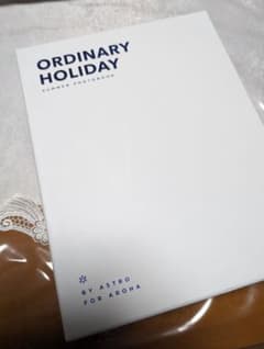 ASTRO SUMMER PHOTOBOOK ORDINARY HOLIDAYのサムネイル