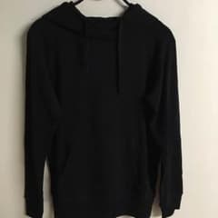 UNIQLOパーカー 黒のサムネイル