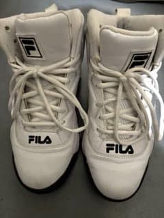 FILA ホワイト ハイカットスニーカー 25cmのサムネイル