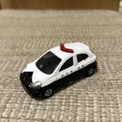 パトカー ミニカー 白黒 赤いサイレン⑤のサムネイル