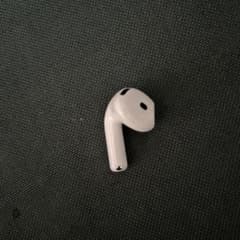 AirPods4 片耳のサムネイル