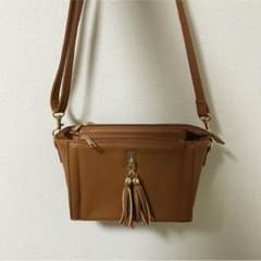 ショルダーバッグのサムネイル