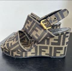 Fendi ロゴデザイン ウェッジサンダルのサムネイル