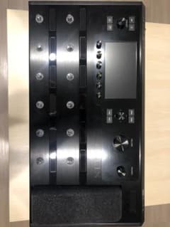 ★美品！Line6 ライン6 HELIX FLOOR マルチエフェクターのサムネイル