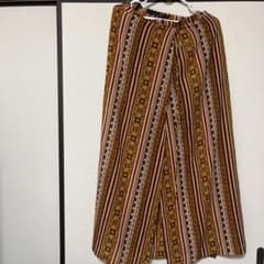MIGU ワイドパンツ エスニック柄のサムネイル