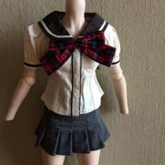 セーラー服とスカートセットのサムネイル