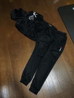 リーボックreebok ジャージパーカー上下のサムネイル