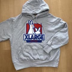 XLARGE #FR2 コラボグレー フード付きパーカー - メルカリ