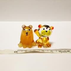 ガラス細工 クマとトラのサムネイル