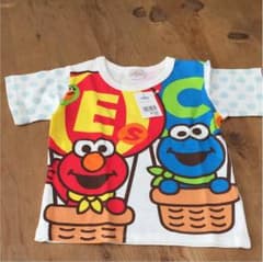 Tシャツ✳︎新品✳︎ユニバーサル公式✳︎10日まで値下げのサムネイル