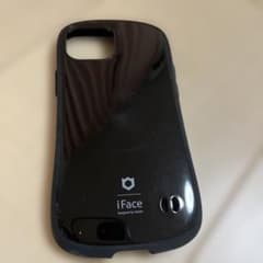 iFace iPhone用ハードケース ブラック　iPhone13miniのサムネイル