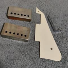 レスポール ピックガードとピックアップカバー(SeymourDuncan)のサムネイル