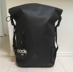 code10 ロールダウンスタイルバックパック ブラックのサムネイル