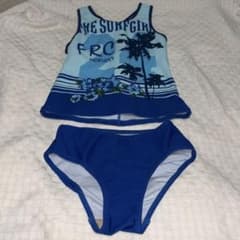 FIORUCCI セパレート水着 150cm 女の子用のサムネイル