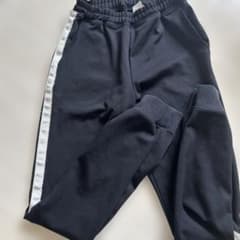 ブラックパンツ 150cm サイドストライプのサムネイル