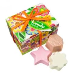 LUSHのサムネイル