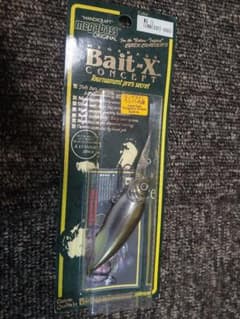 メガバス MEGAbass ベイトX ルアー ミノー？のサムネイル