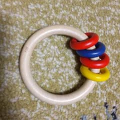 リングリィリング naef社のサムネイル