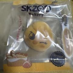 SKZOO ベーカリーチャーム BbokAriのサムネイル